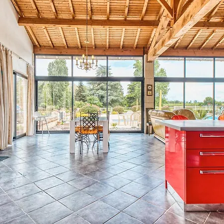 Holiday home Cozy In With Wifi *